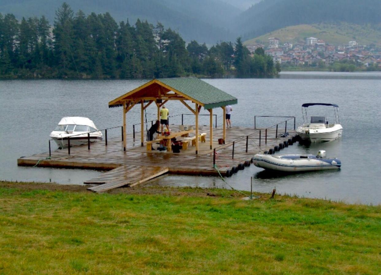 Vip Complex Hotell Sŭrnitsa Exteriör bild