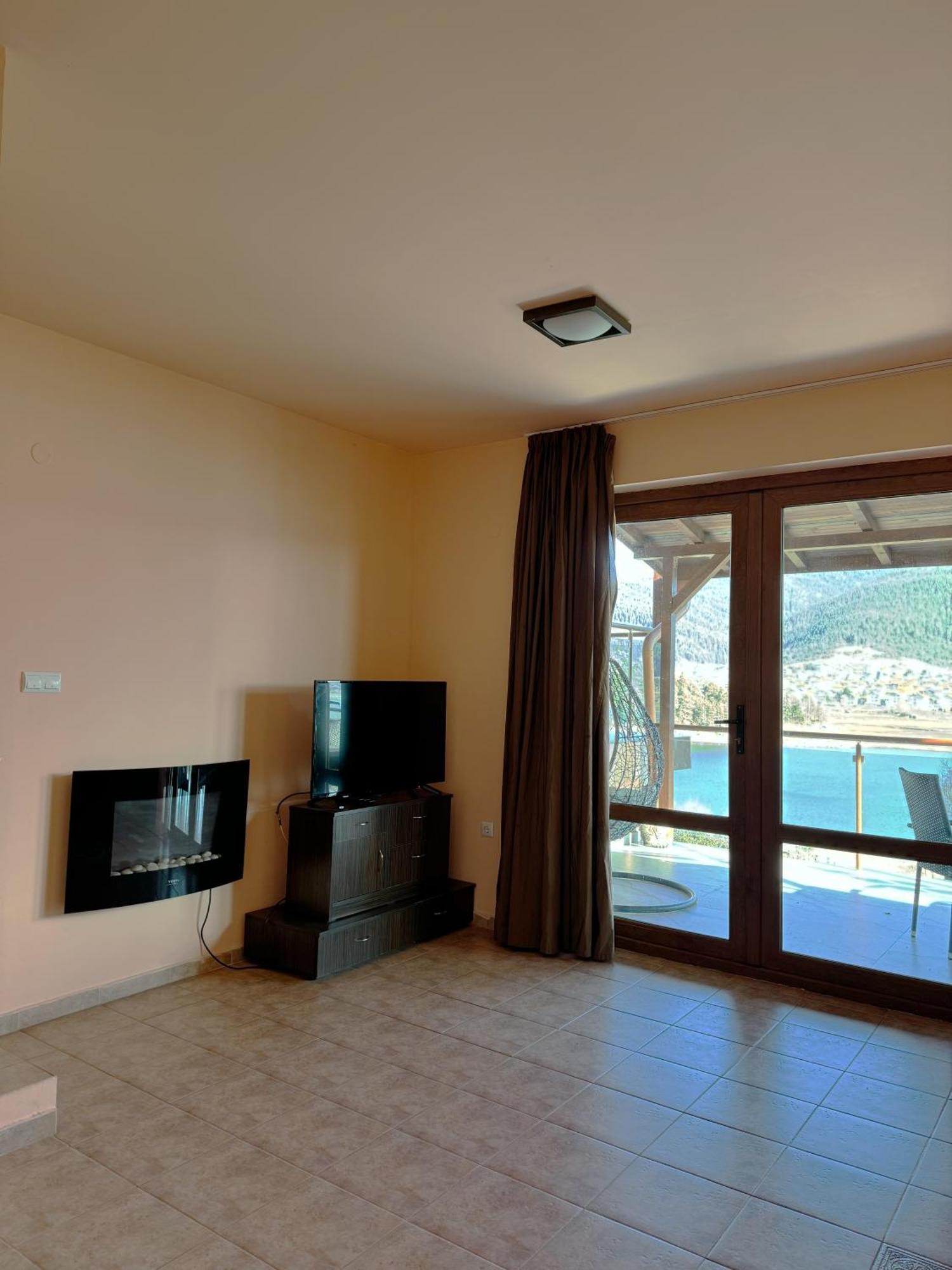 Vip Complex Hotell Sŭrnitsa Exteriör bild